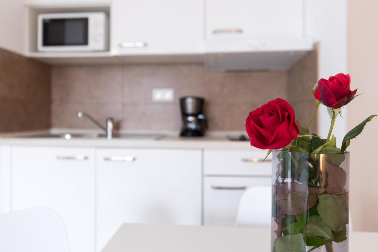 Apartmani Laura Krk Krk Town Zewnętrze zdjęcie